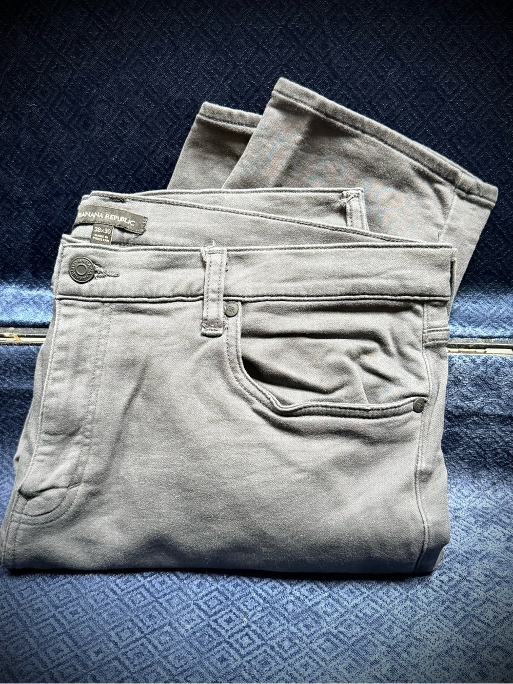 Banana Republic Men’s Slim Straight Gray Jeans